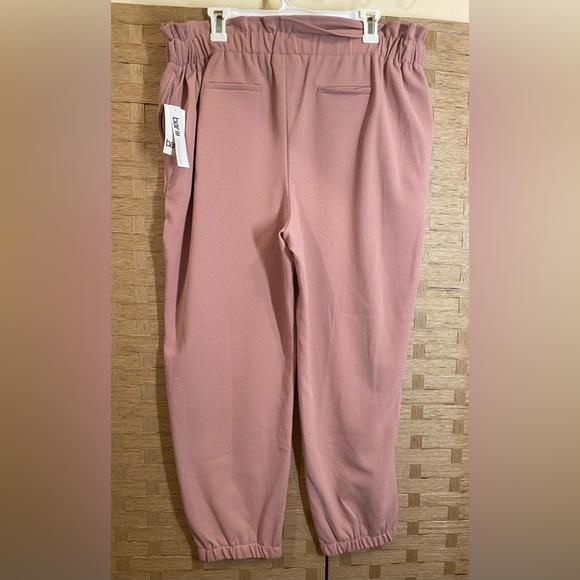 Bar III pink paper bag pant - Picture 8 of 9
